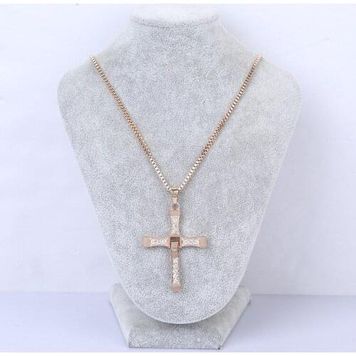 New Fast Furious 8 Hip Hop Necklace Pendant Dominic Toretto Cross Top Alloy Necklace with Crystal Pendant for Men Drop Shipping