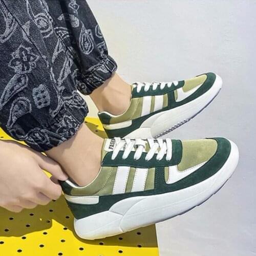 Summer 2021 New Breathable Thick-Soled Lightweight Bread Shoes Super Fire Personality Mens Shoes Size 39-44