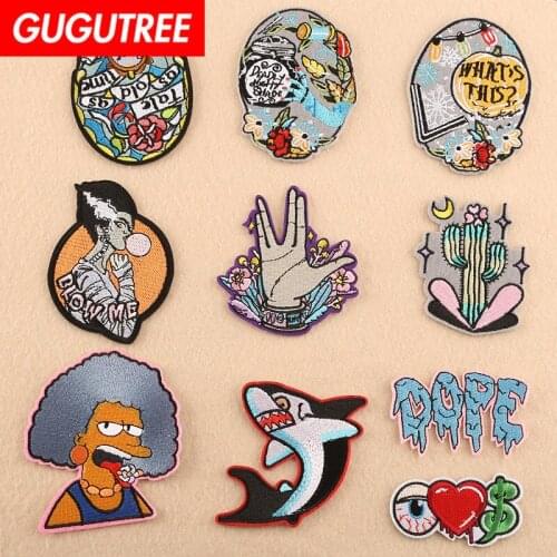 GUGUTREE embroidery hand fish boys girl patch animal cartoon patches badges applique patches for clothing DK-26