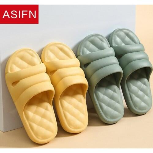 ASIFN 2021 Bath Style Slippers Women Thick Soft Bottom Stepping Soft Bottom Couples Non-slip Home Indoor Mens Shoes In Summer