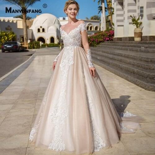 Illusion O-Neck Full Sleeve Bridal Ball Gown 2021 New Arrival Backless Chapel Train Embroidery Appliques Tulle Wedding Dress