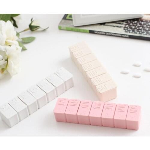Travel Pill Box Plastic Pill Case Weekly Medicine Storage Organizer Container