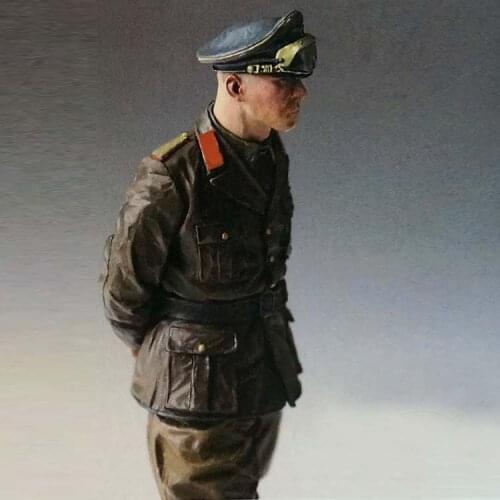 1/16 Assembly Resin Figure Kit General (with base)120mm