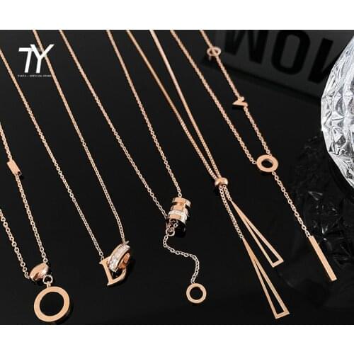 Classic Butterfly Style Titanium Steel Rose Gold Short Necklace For Woman 2021 Korean Fashion Jewelry Girls Sexy Clavicle Chain
