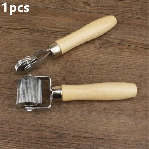 7mm Automobile Tire Repair Compaction Pressure Roller Roller Wooden Handle Tire Repair Repair Tool, 1pcs