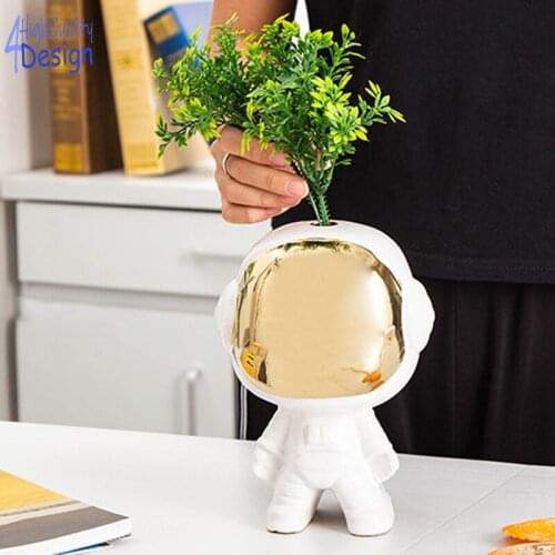 Nordic Ceramic Vase Electroplating Astronaut Spaceman Dried Flower Sample Room Jewelry Decoration 2 Type Please Select