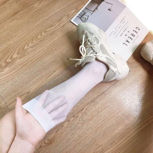 Girls Nylon Mid Knee Princess Socks Sexy Cute Lace Cosplay Accessories Stocking Ladies Thin Medium Length 2021 Summer New Socks
