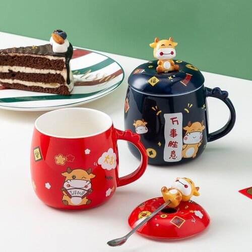 Creative year of the ox mascot gift ceramic mug with cover spoon gift box