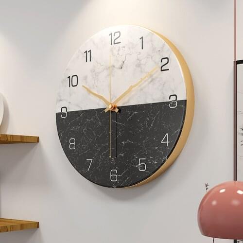 Gold Wall Clock Modern Metal Creative Watches Living Room Quiet Personality Quartz Clock Luxury Fashion Household Home Decor