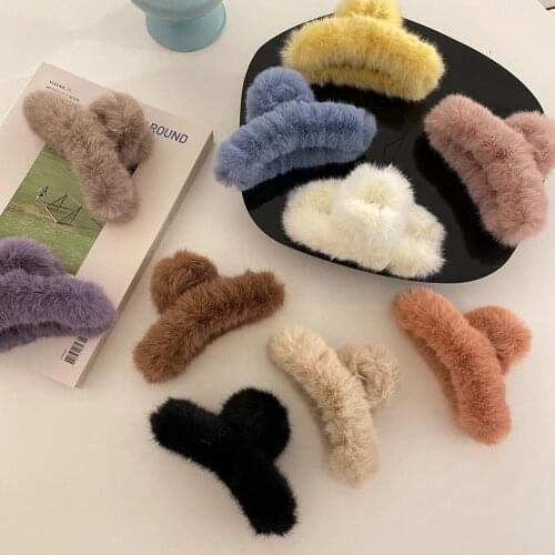 New Korean Temperament Candy Color Winter Warm Faux Fur Hair Clip Claw for Women Girls Hairpin Hairgrip Hair Accessories Gifts