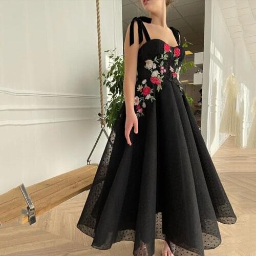 Black Long Evening Dress Sweetheart Detachable Straps Floral Lace Appliques Celebrate Dress A-Line Draped Arab Prom Dress