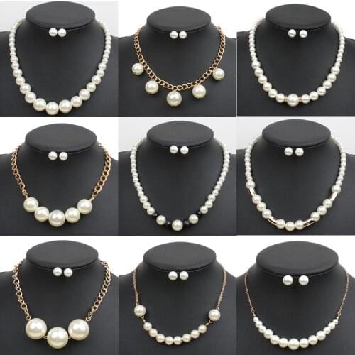 Simple and versatile pearl like womens short collarbone chain fashion simple and atmospheric womens summer Necklace