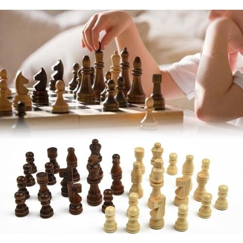 32pcs 2.5/3in Wooden Carved Chess Pieces Hand Crafted Set 65mm/82mm King Size Toys Children Birthdays Christmas Gift Chess Games