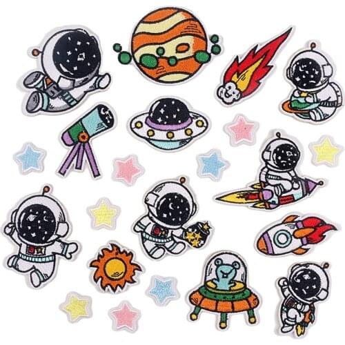 Universe Space Astronaut Patches for Clothing Appliques Sewing Badges Iron On Patch On Clothes Handmade Embroidered Stickers