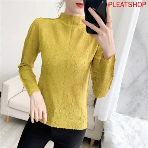 MIYAKE Pleated Top Womens Autumn New Bottoming Shirt High-End Slim Clothes Womens T-shirt Oversized T Shirt One Piece