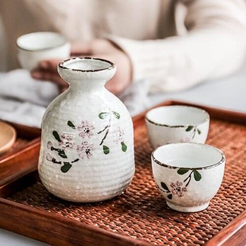 Japanese Ceramic Wine Utensils One Pot and Two Cups Sake Pot Set Warm Wine Pot and Small Wine Cup