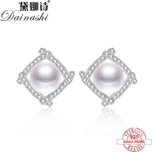 2020 New Natural Freshwater Pearl Stud Earrings Simple Design Zircon 925 Sterling Silver Earring Fashion Accessories For Women