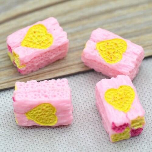 21X14X11mm 10pcs Resin Heart Cake Logs,Resin Desserts Miniatures,Decotation Miniatures