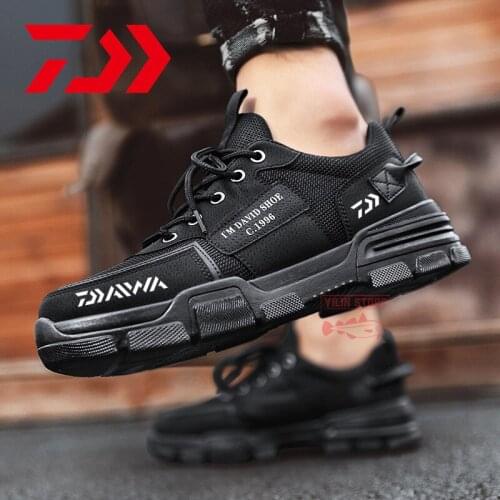 Daiwa Men English Style Outdoor Breathable Fishing Martin Boots Sports Casual Travel Camping Shoes Mountaineering Fishing Shoes