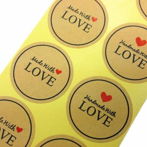 100Pcs/lot Red Heart 'Made With Love' Students DIY work Kraft Adhesive Stickers For handmade products gift packaging decoration