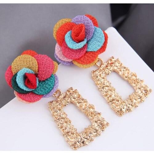 Vintage Long Metal Geometric Flower Exaggerated Dangle Earring for Women Statement Ear Jewelry Gifts