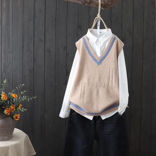 Womens knitted vest womens 2021 spring and autumn fashion new sleeveless V-neck sweater sweater women