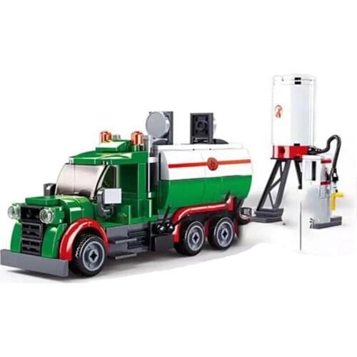 SLuban 0878 Urban Engineering Series Fuel Tanker Assembled Model Boy Assembled Building Block Toy Gifts