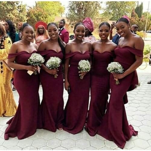 Vintage Long V-Neck Mermaid Satin Bridesmaid Dresses Off Shoulder Floor Length Corset Back Brautkleider Robes de Soirée for Lady