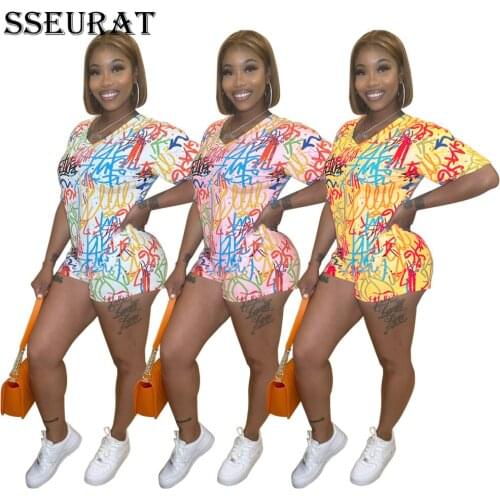 SSEURAT Graffi Letter Streetwear Sweatsuit Women Set V-neck Tee Tops and Shorts Matching Two 2piece Set 2021