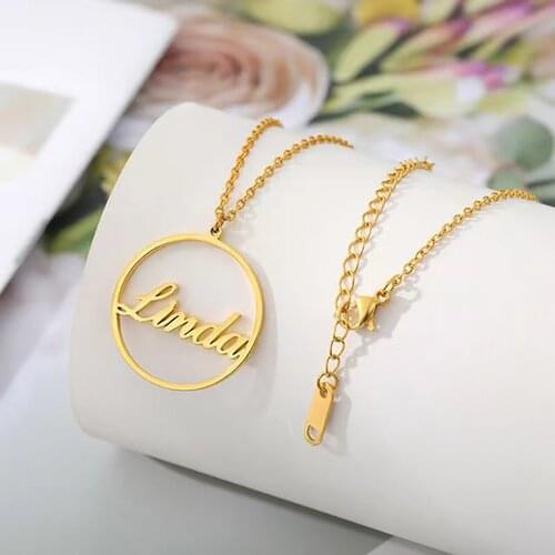 HUHUI Customized Name Necklace With Round Pendant Stainless Steel Personality Jewelry For Women Girls Anniversary Party Gift