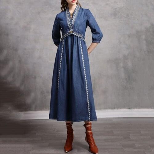 SeeBeautiful Embroidery V-neck Three Quater Sleeve High Waist Loose A-line Denim Dress Woman Spring 2021 New Fashion T385