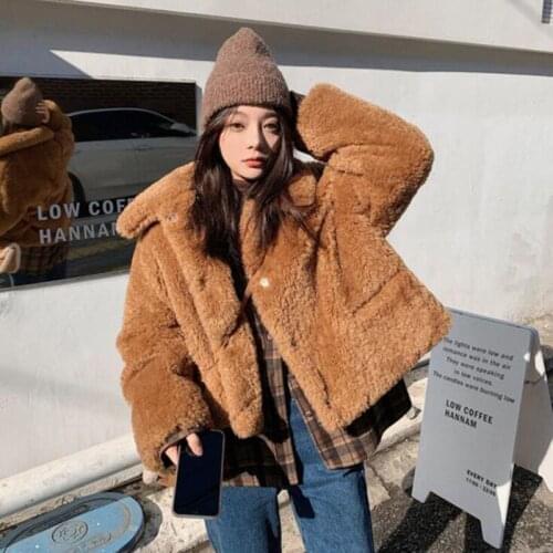 Hstar 2020 Hot Warm Winter Coat Women Faux Lamb Fur Chic Jacket Streetwear Turn Down Collar Solid Pockets Faux Fur Short Coats