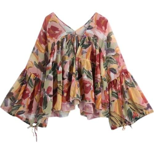 Summer Womens V-neck Printed Chiffon Blouse Flare Sleeve Loose Leisure Vacation Sunscreen Shirt 2021 New