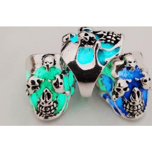 New Retro Skull Luminous Ring Opening Adjustable Ring Men Domineering Fluorescent Ring Halloween Party Jewelry Accessories Gift