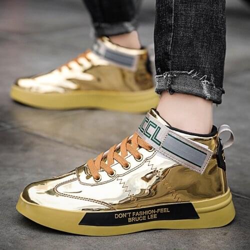 Gold Bright Skin Luxury Men Casual Shoes Fashion Mirror Mens Designer Shoes High Top Velcro Quality Patent Leather Men Sneakers
