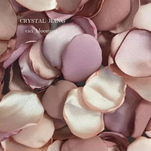 Peach Light Purple Old Rose Color Petals For Weddings Soft Satin Flower Girl Rose Petal 100 pieces /Lot