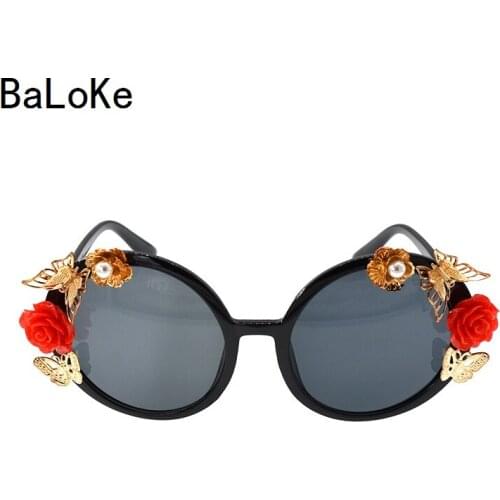 Baroque Vintage Retro Sunglasses Women Round Black Frame Oversize Sunglasses Cool Sun Beach Metal Gold Butterfly Sunglasses