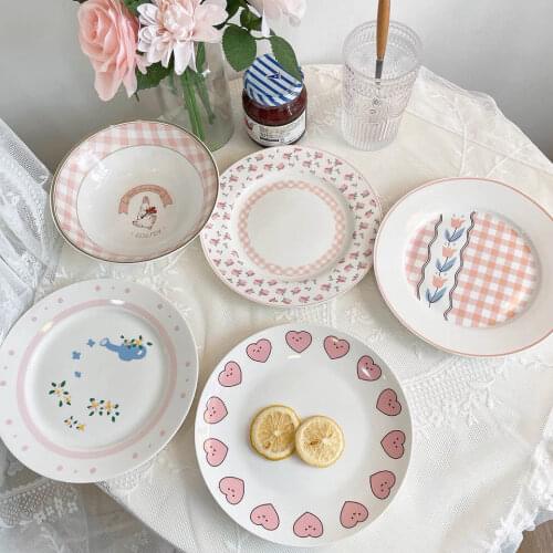 Nordic Kawaii Girl White Porcelain Dinner Plate Creative Fruit Plate Dessert Tray Kitchen Tools Tableware