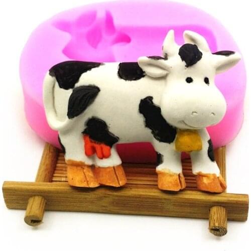 Cute Cow Silicone Mold, Chocolate Moisturizing Cake Mold, Cake Decorative Tool DIY, Silicone Soap Mold LH10