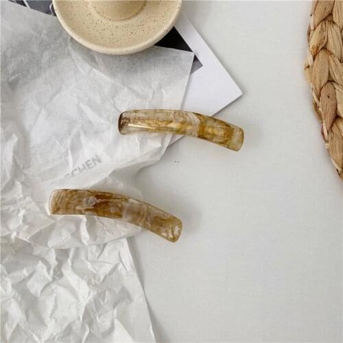 Women Vintage Amber Texture Acrylic Hairpin Lady Fashion Curved Duckbill Hair Clips