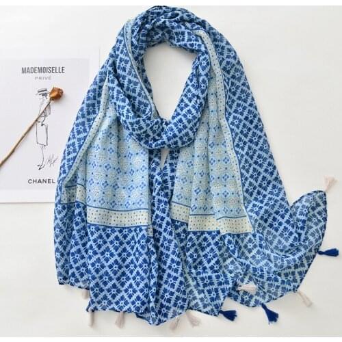 2021 Newest Geometric Print Tassel Scarf Shawls Spring Women Beach Wrap Head Hijab Scarves