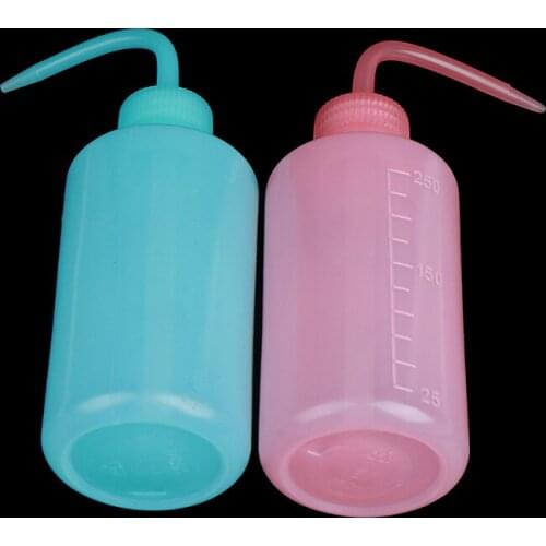1PC Wash Clean Clear Plastic Pink/Blue Soap Lab Wash Squeeze Diffuser Bottle