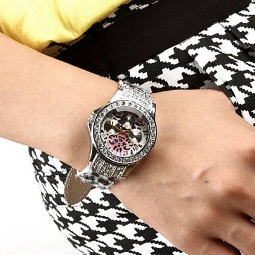 Horsehair Leopard Print PU Belt Luxury Diamond-studded Three Eyes Gradient Alloy Dial Ladies Casual Watch
