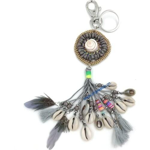 Personalized custom unique car key chains lanyards Key ring key finder feather peandant Leather tassel key Ring