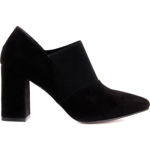 Sail Lakers Suede Pumps