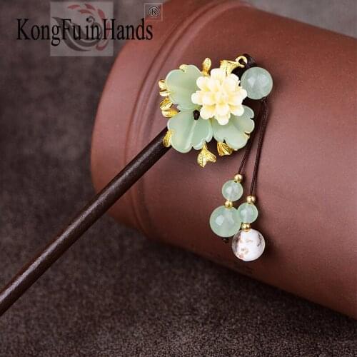 1Pcs Handmade Female Hair Stick Retro Flower Hairpin Light Green Classical Elegance Wooden For Women Chinese Hair Accessories