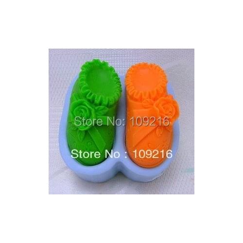 Wholesale!!!1pcs Childrens Shoes (H0028) Silicone Handmade Soap Mold Crafts DIY Mold