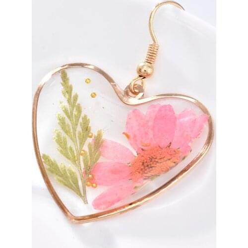 2021 Dried flowers Trendy Grey Crystal Love Heart Dangle Earrings For Women Sweet Fashion unusual earrings Jewelry Fashion