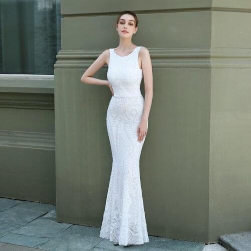 Elegant Sequiend Round Neck Mermaid Formal Evening Gown Sexy Backless Appliques Prom Party Long Trumpet Glitter Sleeveless Dress