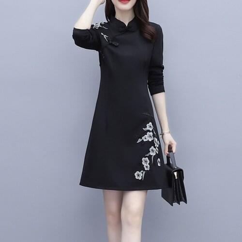 2021 Fashion Vintage Womens plus size L-5XL Embroidery Cheongsam Dress Embroidered Long Sleeves Party Retro Chinese Dresses